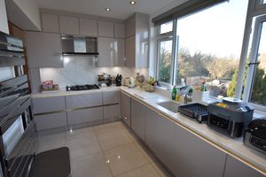 Photo 31- click for photo gallery